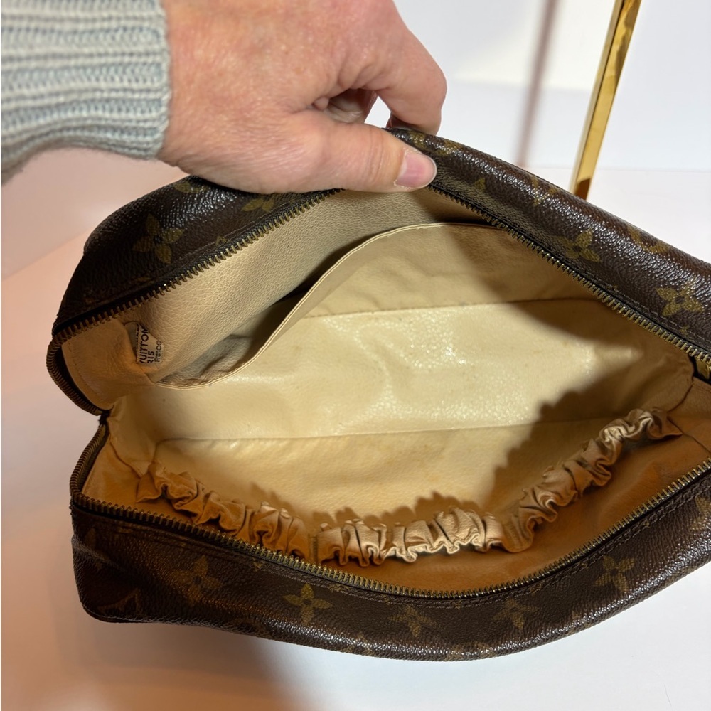 Louis Vuitton Trousse 28 Bag - Picture 9 of 10